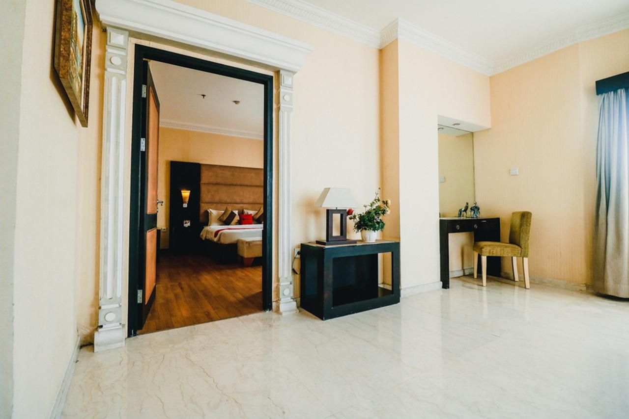 Reddoorz Premium @Jalan Jendral Sudirman Palembang Hotel Exterior photo